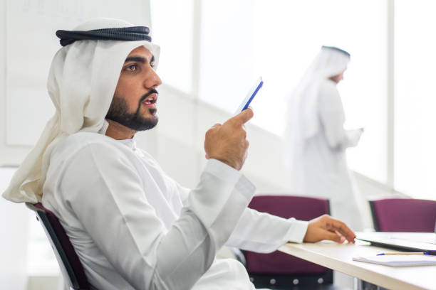 Legal aspects of 6-month probation period calculation in UAE